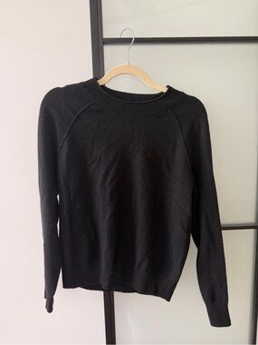 Banana Republic Black Crewneck cashmere Sweater
